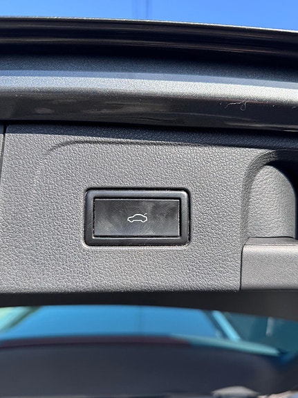 Volkswagen Passat 17 of 30