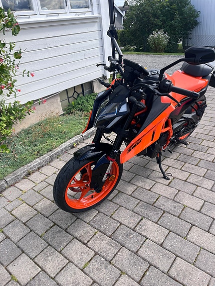 KTM 390 duke 5 of 8
