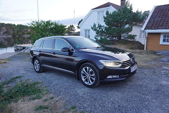 Volkswagen Passat 6 of 30