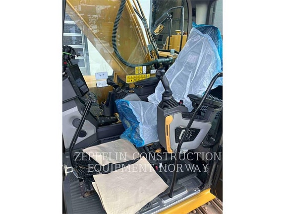 Cat 330-07 16 of 23