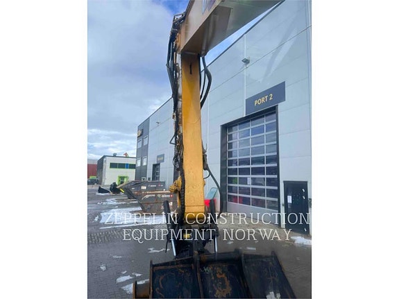 Cat 330-07 18 of 23