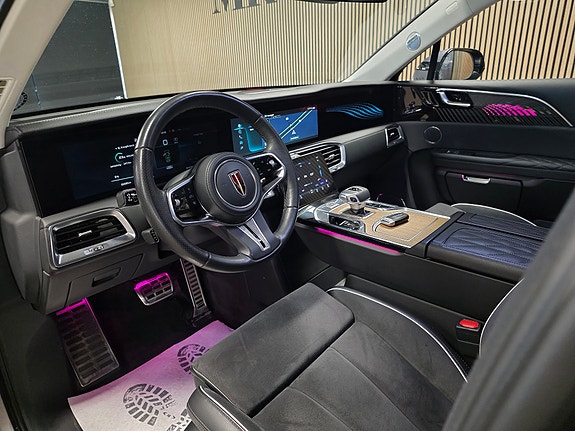 Hongqi E-HS9 20 of 30