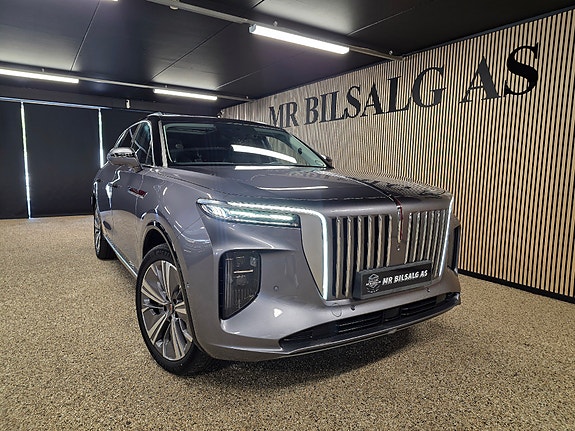 Hongqi E-HS9 3 of 30