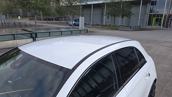 Mercedes-Benz A250 e 13 of 30
