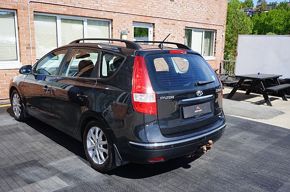 Hyundai i30 13 of 30