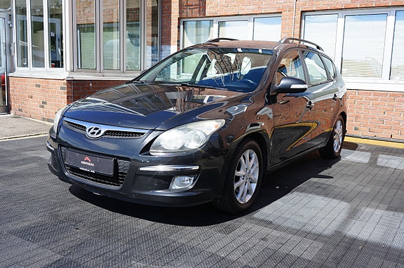 Hyundai i30 4 of 30