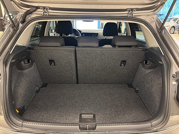 Volkswagen Polo 26 of 26