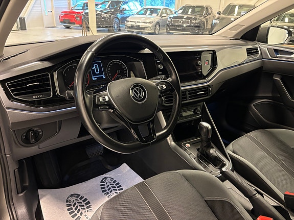 Volkswagen Polo 9 of 26