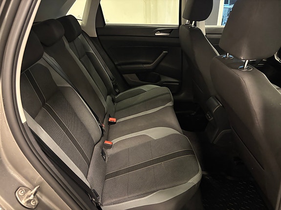 Volkswagen Polo 25 of 26