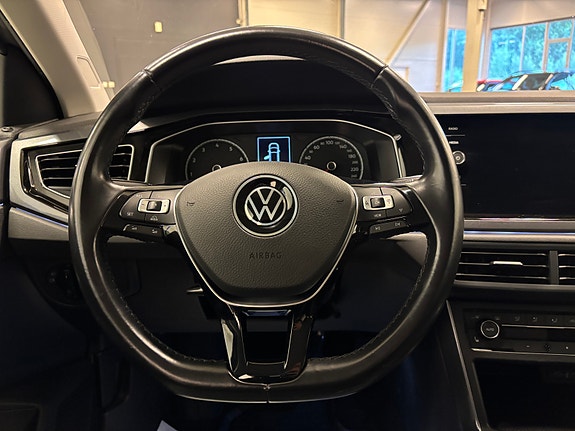 Volkswagen Polo 14 of 26