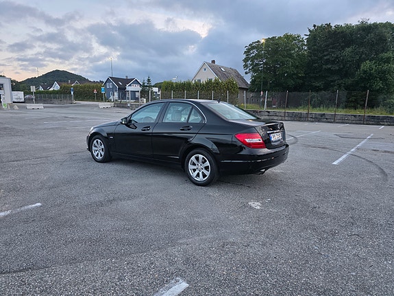 Mercedes-Benz C180 d 5 of 22