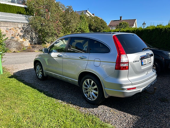 Honda CR-V 4 of 16