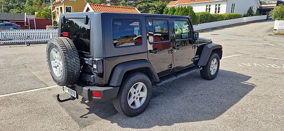 Jeep Wrangler 5 of 24
