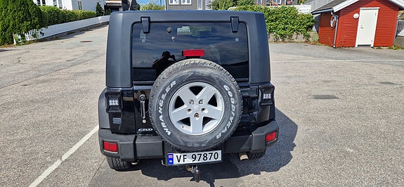 Jeep Wrangler 4 of 24