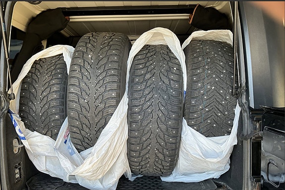 Jeep Wrangler 12 of 24