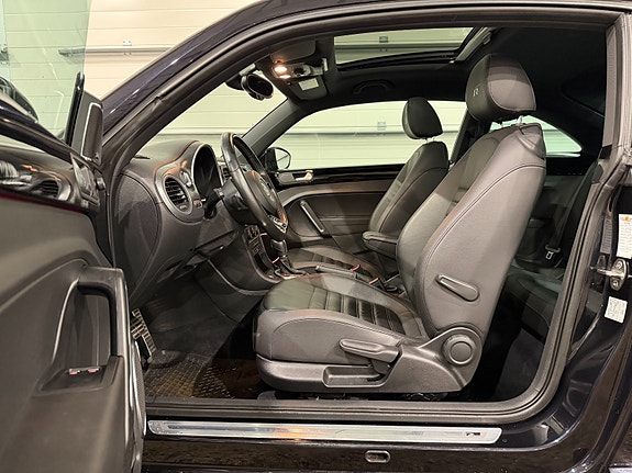 Volkswagen Beetle 8 of 22