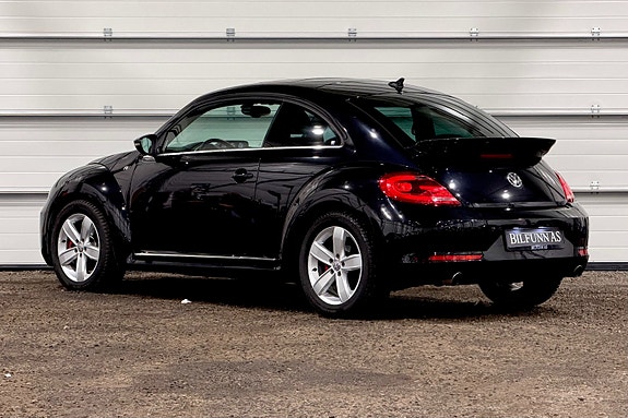 Volkswagen Beetle 4 of 22