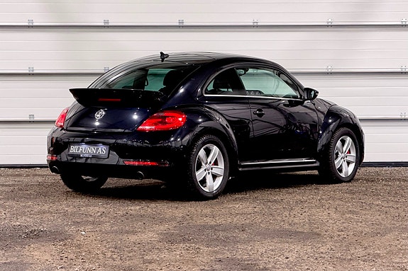 Volkswagen Beetle 3 of 22