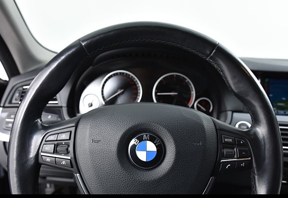 BMW 520d 12 of 18