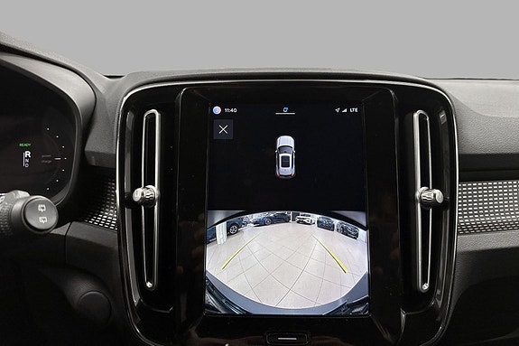Volvo XC40 20 of 24