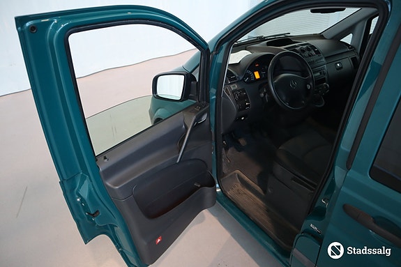 Mercedes-Benz Vito 113 9 of 10