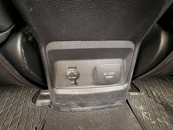 Maxus T90 EV 10 of 13
