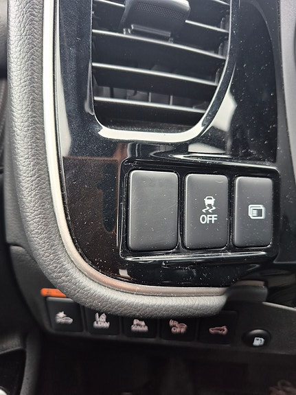 Mitsubishi Outlander 16 of 30