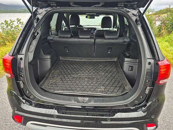Mitsubishi Outlander 8 of 30