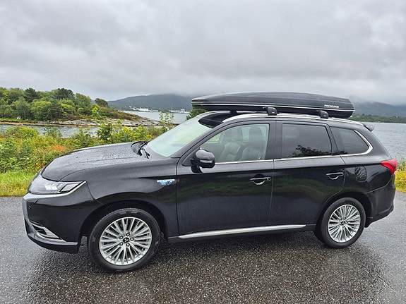 Mitsubishi Outlander 4 of 30