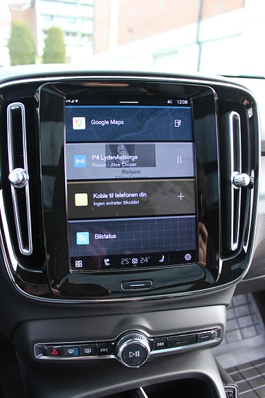 Volvo XC40 29 of 30