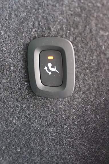 Volvo XC40 25 of 30