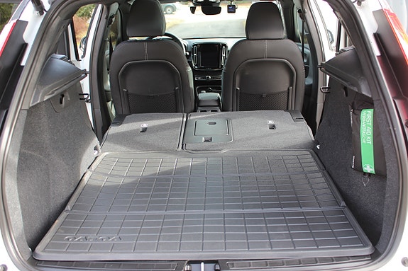 Volvo XC40 23 of 30