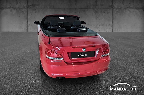 BMW 118i 11 of 30