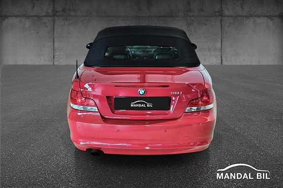 BMW 118i 9 of 30