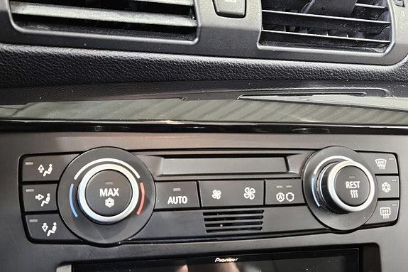 BMW 118i 25 of 30