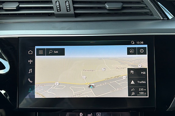 Audi e-tron Sportback 14 of 26