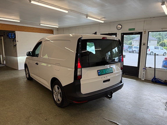 Volkswagen Caddy 4 of 23