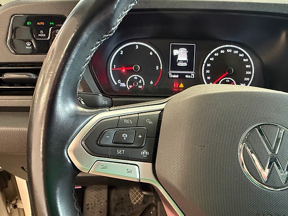 Volkswagen Caddy 13 of 23