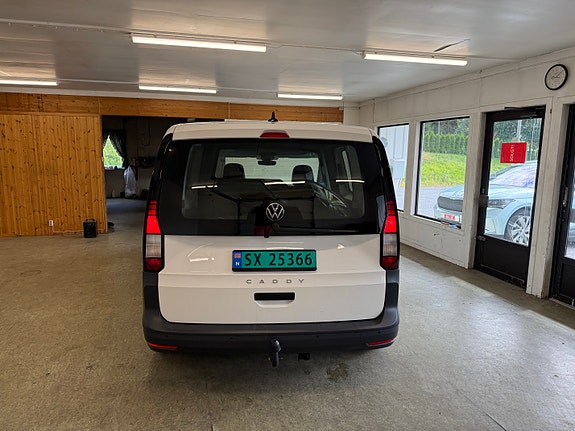 Volkswagen Caddy 5 of 23