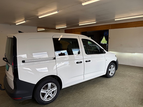 Volkswagen Caddy 7 of 23