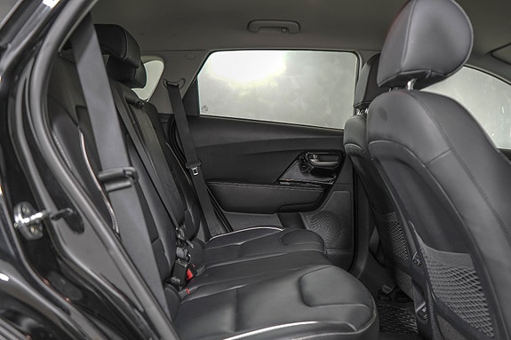 Kia e-Niro 8 of 22