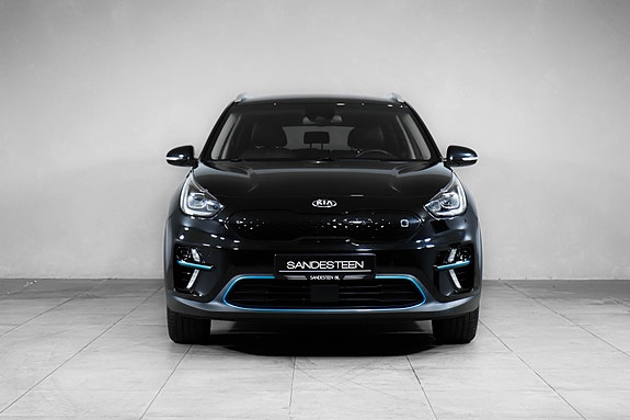 Kia e-Niro 2 of 22