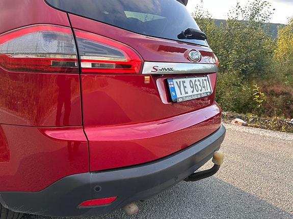 Ford S-MAX 14 of 30