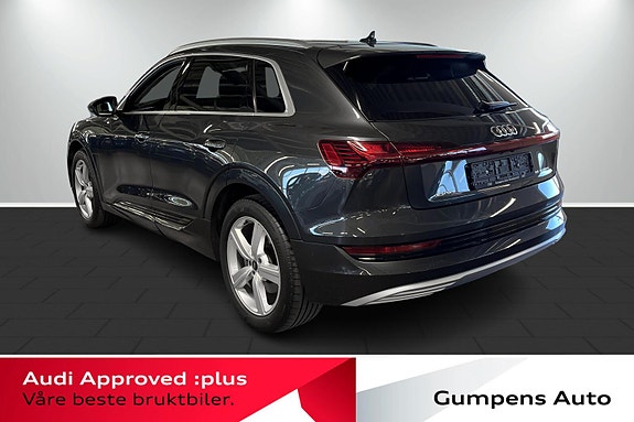 Audi e-tron 3 of 11