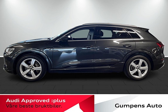 Audi e-tron 2 of 11
