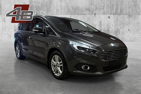 Ford S-MAX 2 of 30