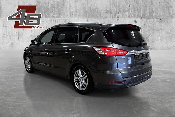 Ford S-MAX 6 of 30