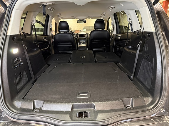 Ford S-MAX 27 of 30