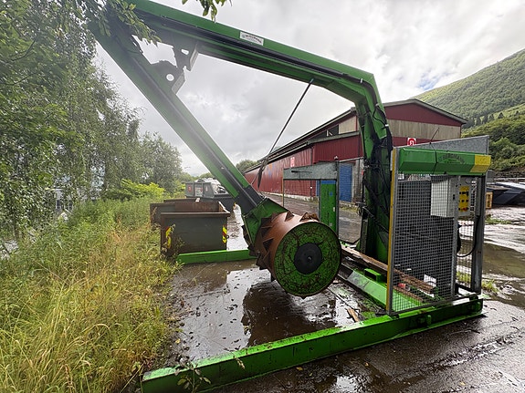 Bergmann Roll-Packer 3 of 5