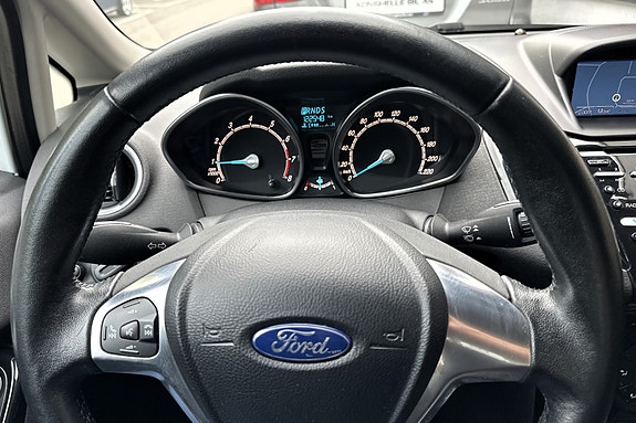 Ford Fiesta 18 of 26